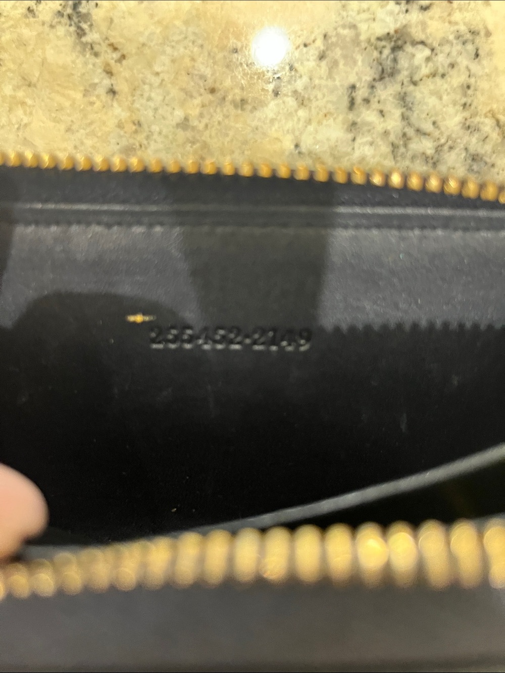 Gucci Dark Navy Blue Embossed GG Zip Wallet with Gold Zipper - Picture 10 of 10